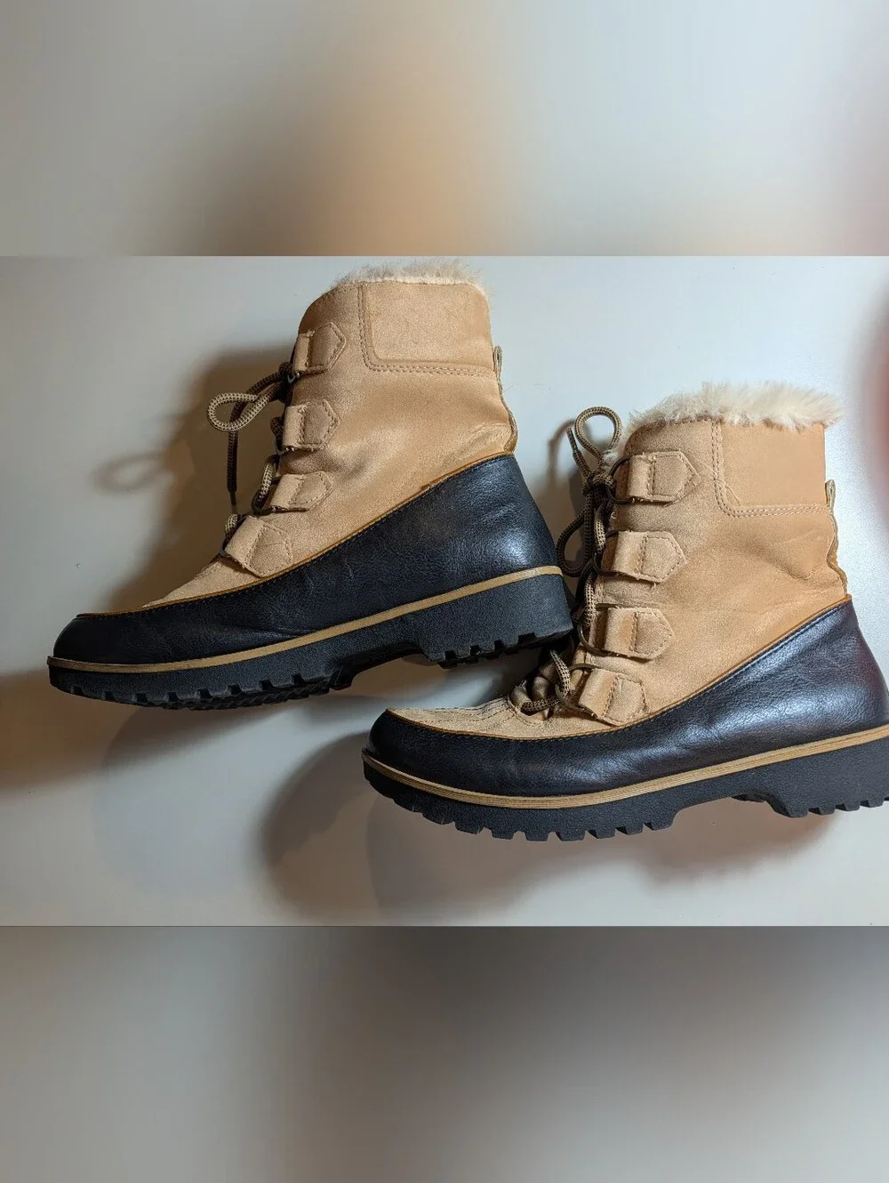 JBU comfortable tan